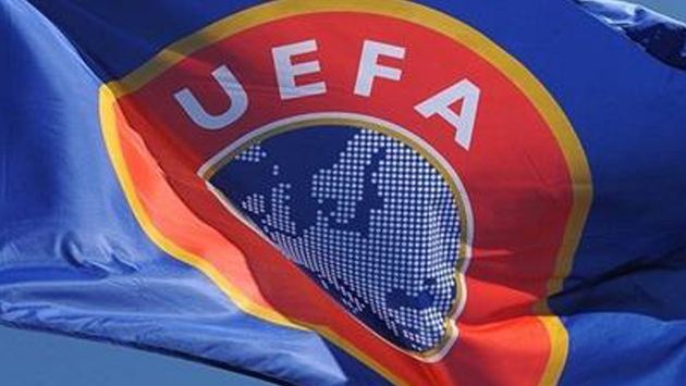 Сайт UEFA определил символическую сборную года