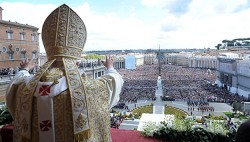 Одежду для нового Папы Римского шьет украинка