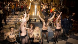 Активисткам Femen грозит до 10 лет лишения свободы