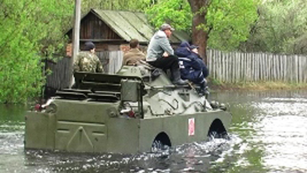 Воды Днепра атаковали Черниговщину. ВИДЕО