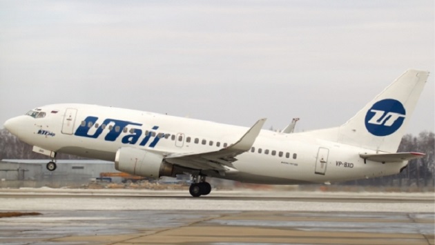 Пассажиры самолета Boeing-737 компании UTair отделались легким испугом