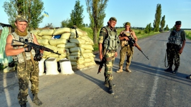 Силы АТО взяли в окружение террористов на востоке. +ФОТО