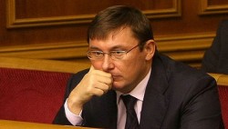 Луценко: Вопрос нового состава Центризбиркома должен быть решен на этой неделе