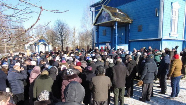 В УПЦ констатируют давление на верующих, которые подписывают протоколы о верности своим общинам