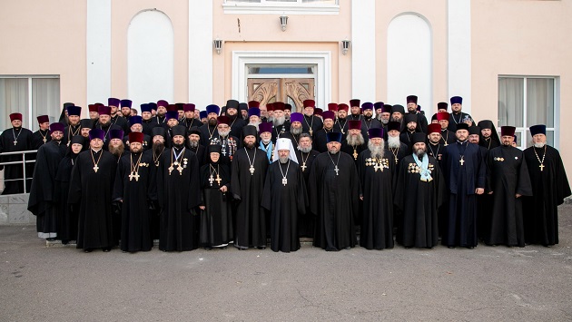 В день 75-летия Луганской епархии митрополит Митрофан пожелал, чтобы поскорее наступил мир