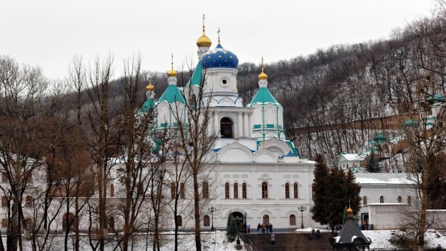 В Святогорской лавре проходит форум, посвященный истории монастыря